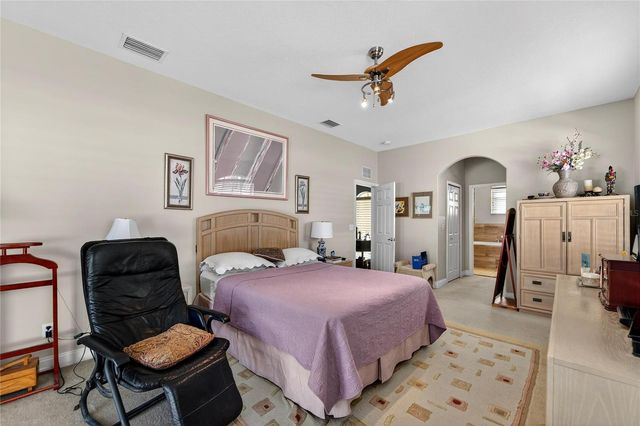 901 SHAGOS DRIVE, Apollo Beach, FL 33572