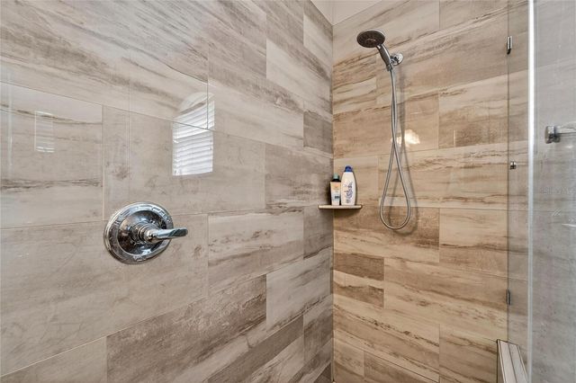 901 SHAGOS DRIVE, Apollo Beach, FL 33572