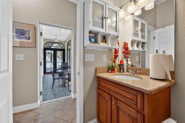 901 SHAGOS DRIVE, Apollo Beach, FL 33572