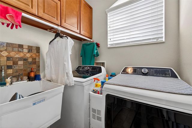 901 SHAGOS DRIVE, Apollo Beach, FL 33572