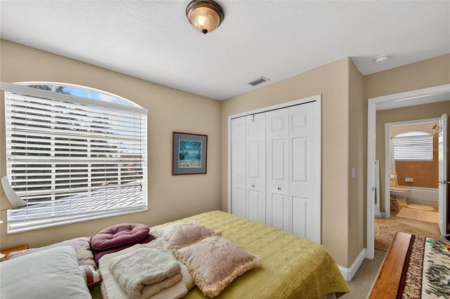 901 SHAGOS DRIVE, Apollo Beach, FL 33572