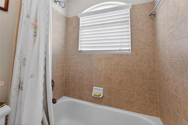 901 SHAGOS DRIVE, Apollo Beach, FL 33572