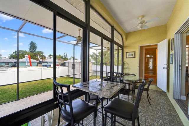 901 SHAGOS DRIVE, Apollo Beach, FL 33572