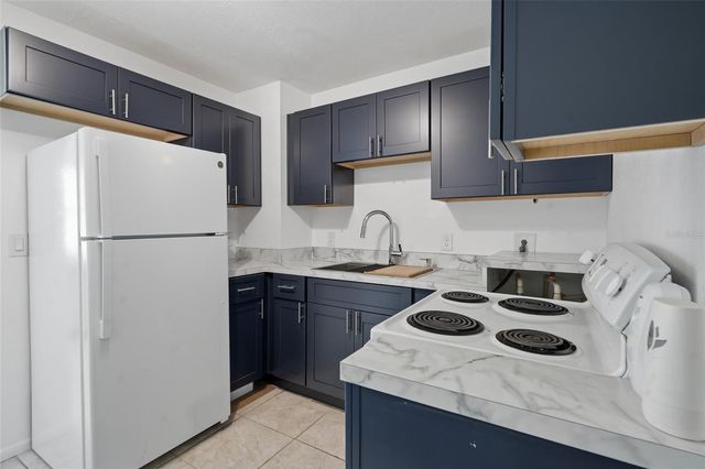 128 NW 10TH DRIVE, Mulberry, FL 33860