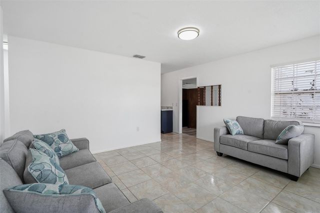 128 NW 10TH DRIVE, Mulberry, FL 33860
