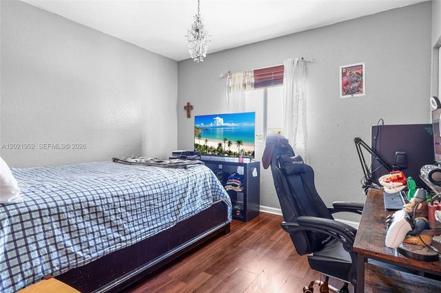 8956 SW 215th Terrace, Cutler Bay, FL 33189