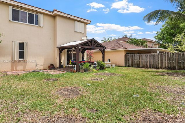 8956 SW 215th Terrace, Cutler Bay, FL 33189