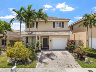 8956 SW 215th Terrace, Cutler Bay, FL 33189