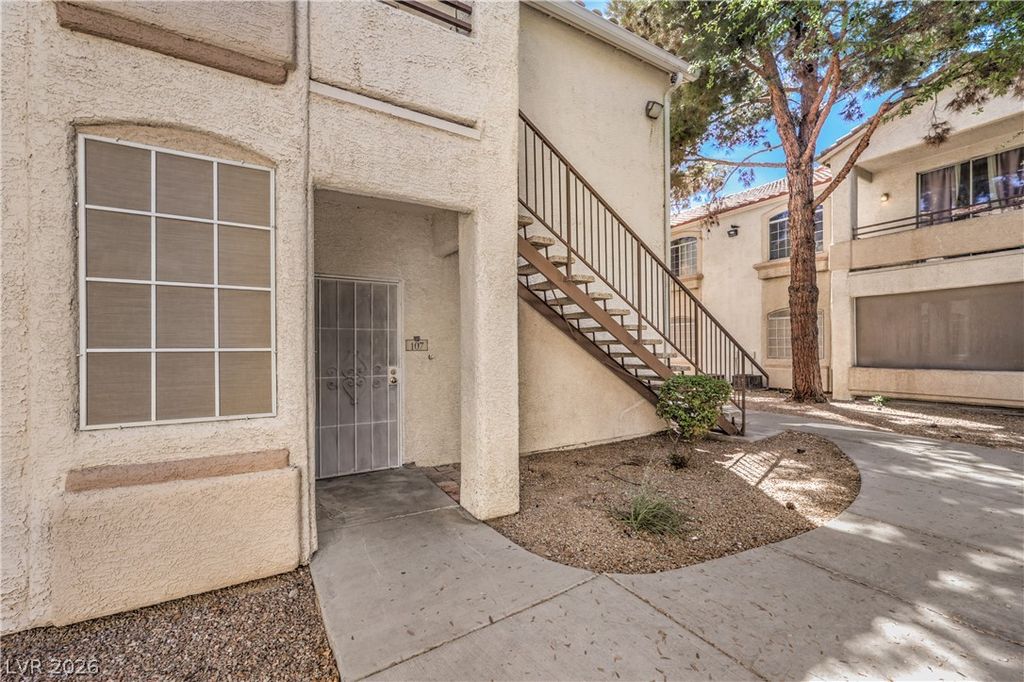 1300 South Arlington Street 107, Las Vegas, NV 89104 — exterior