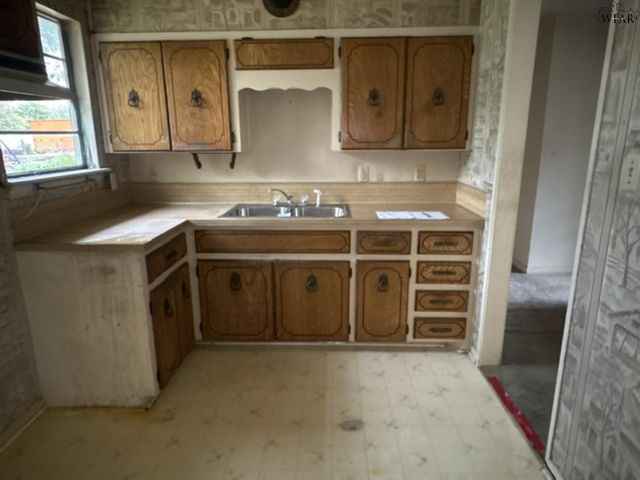 1604 BANDERA BOULEVARD, Wichita Falls, TX 76301