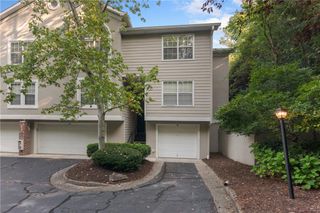 4252 River Green Drive NW 508, Atlanta, GA 30327