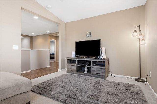 6577 Coyote Trail Lane, Eastvale, CA 92880