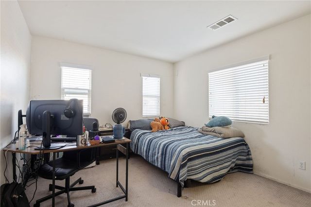6577 Coyote Trail Lane, Eastvale, CA 92880