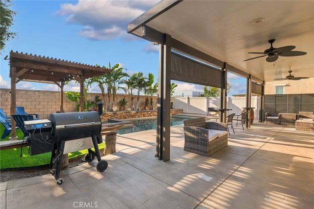 6577 Coyote Trail Lane, Eastvale, CA 92880