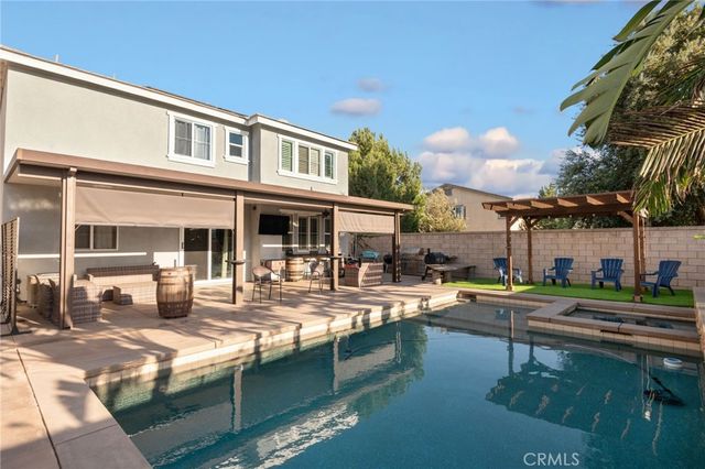 6577 Coyote Trail Lane, Eastvale, CA 92880