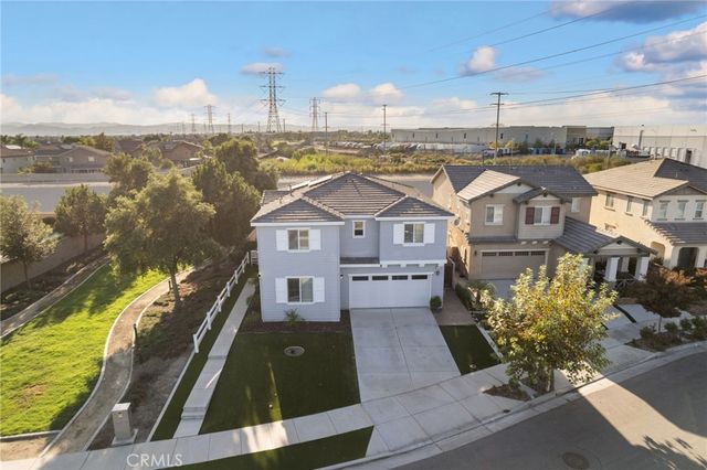 6577 Coyote Trail Lane, Eastvale, CA 92880