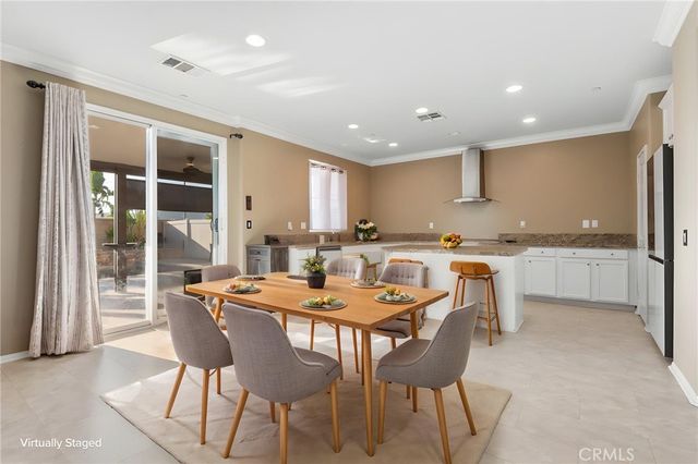 6577 Coyote Trail Lane, Eastvale, CA 92880