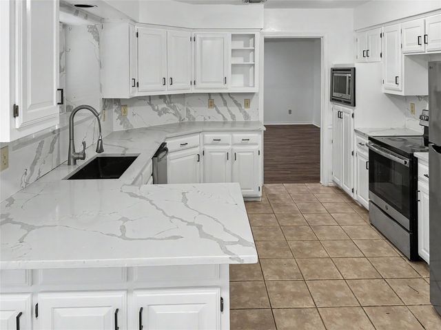 2730 Big Oaks Drive, Garland, TX 75044