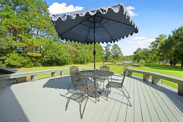 1554 Pinopolis Road, Moncks Corner, SC 29461