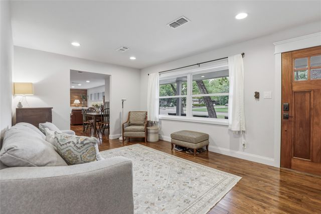 805 Finch Avenue, Mckinney, TX 75069