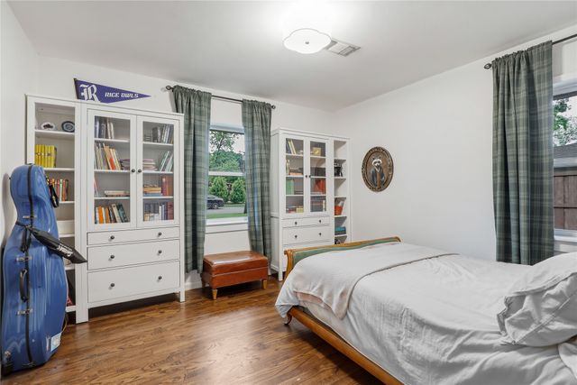 805 Finch Avenue, Mckinney, TX 75069