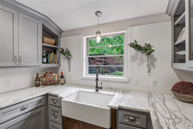 805 Finch Avenue, Mckinney, TX 75069