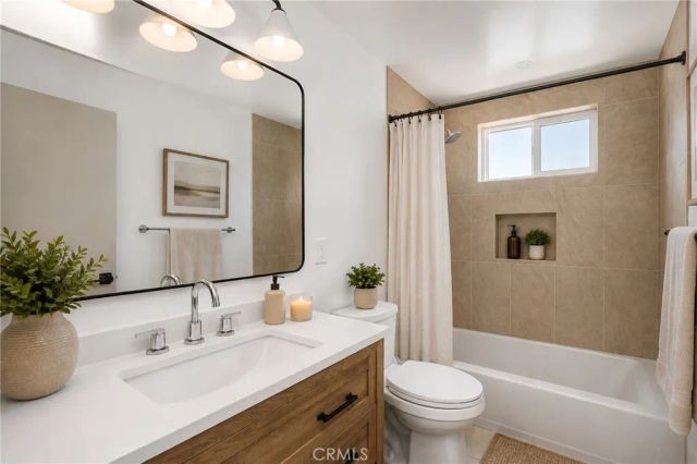 5724 N Galanto, Azusa, CA 91702