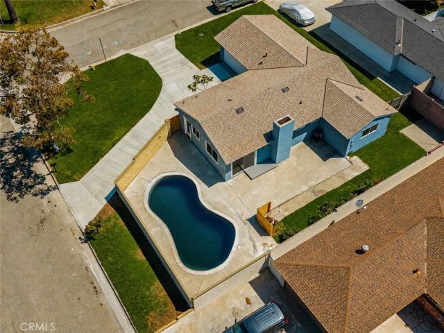 5724 N Galanto, Azusa, CA 91702