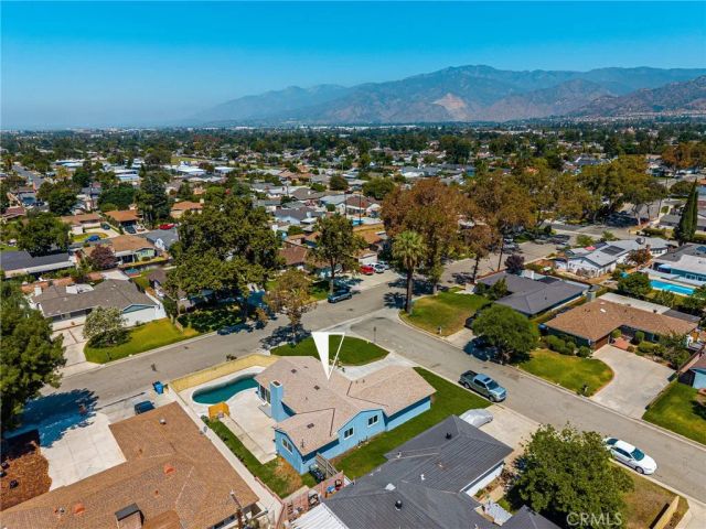 5724 N Galanto, Azusa, CA 91702