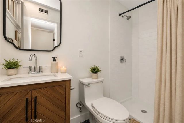 5724 N Galanto, Azusa, CA 91702