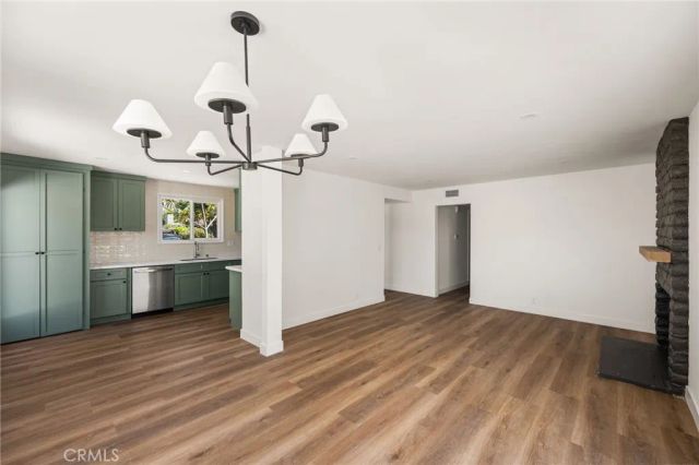 5724 N Galanto, Azusa, CA 91702