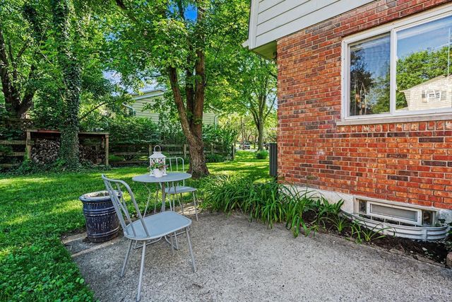 1992 Gainsborough Lane, Anderson Twp, OH 45230