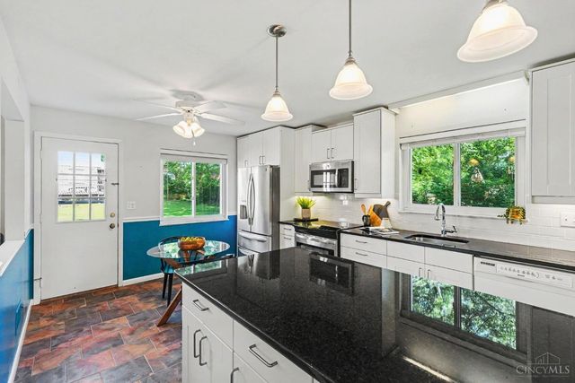 1992 Gainsborough Lane, Anderson Twp, OH 45230