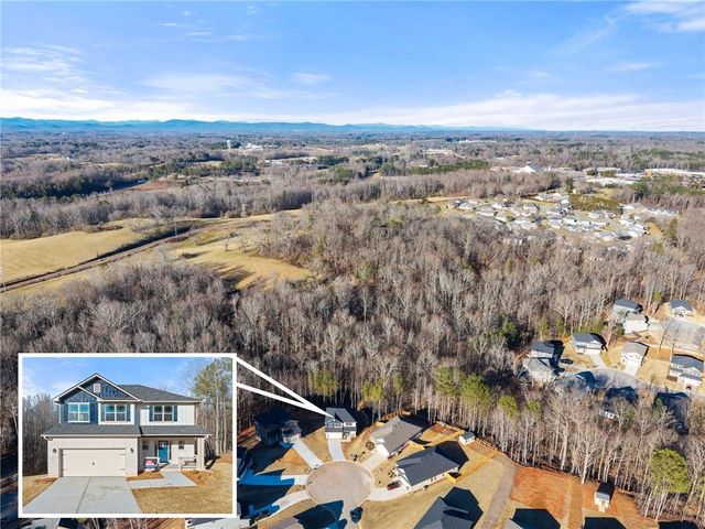 662 Forest Way, Cornelia, GA 30531