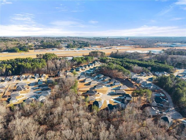662 Forest Way, Cornelia, GA 30531
