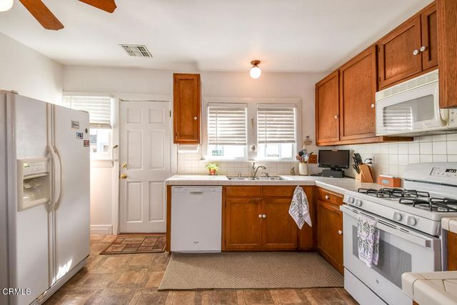 1158 Bella Vista Avenue, Pasadena, CA 91107