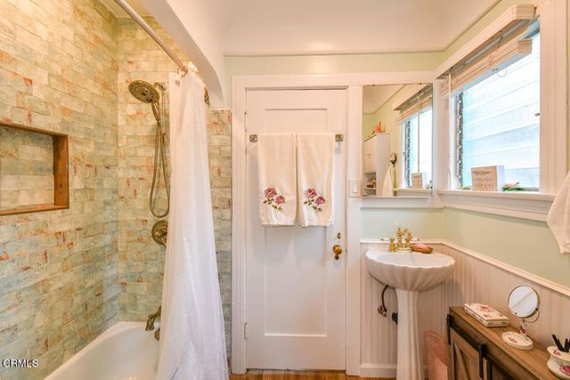 1158 Bella Vista Avenue, Pasadena, CA 91107