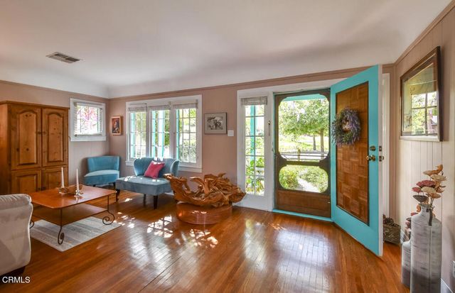 1158 Bella Vista Avenue, Pasadena, CA 91107