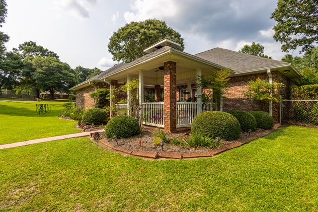 444 Beaver Lake Rd., Purvis, MS 39475