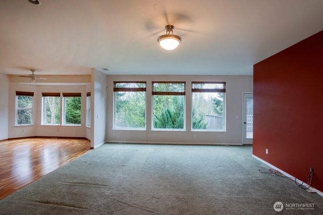 17625 Chummit Lane NE, Suquamish, WA 98392