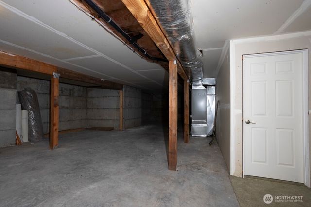 17625 Chummit Lane NE, Suquamish, WA 98392