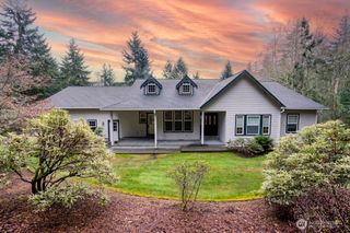 17625 Chummit Lane NE, Suquamish, WA 98392