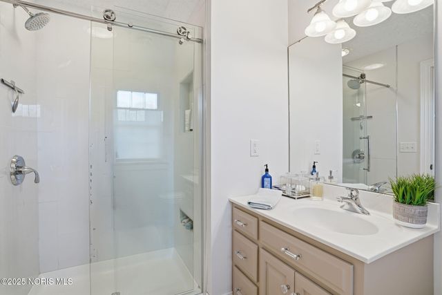 8457 Lakewood Drive, Findlay, OH 45840