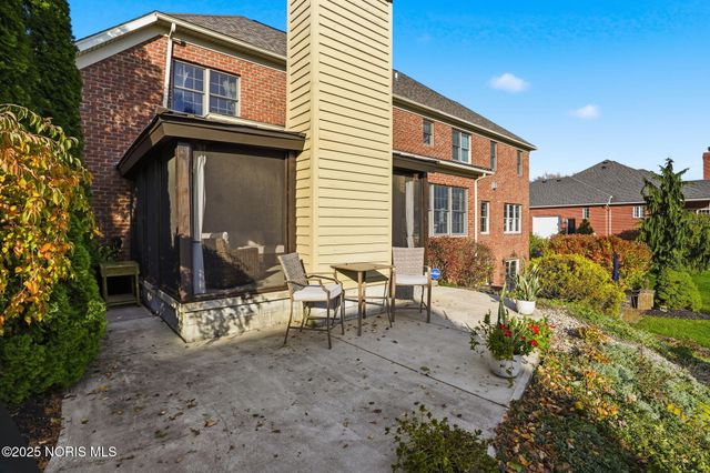 8457 Lakewood Drive, Findlay, OH 45840