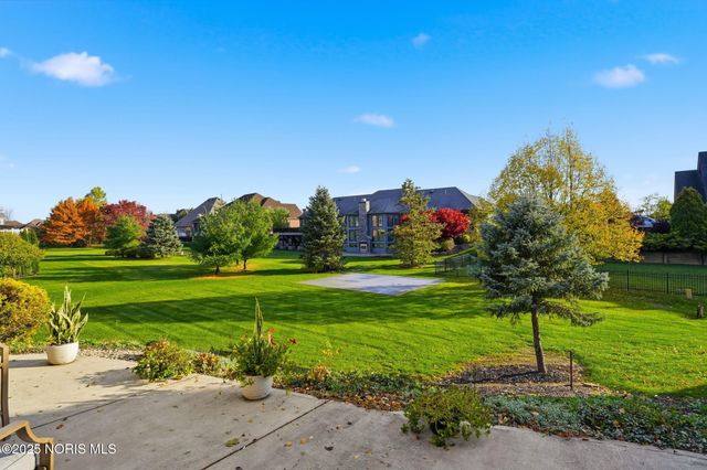 8457 Lakewood Drive, Findlay, OH 45840