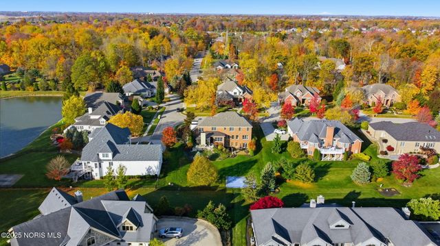 8457 Lakewood Drive, Findlay, OH 45840