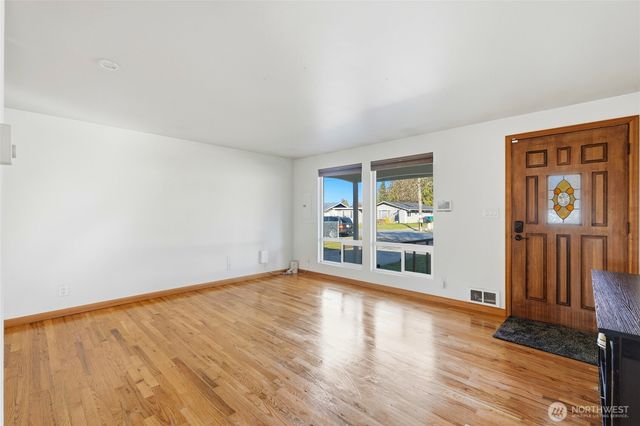 4630 94th Place NE, Marysville, WA 98270