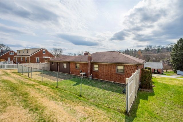 5062 Don St, Union Twp, PA 15332