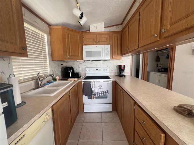 9000 US HIGHWAY 192 135, Clermont, FL 34714