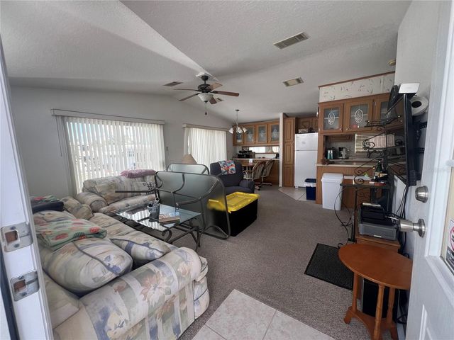 9000 US HIGHWAY 192 135, Clermont, FL 34714